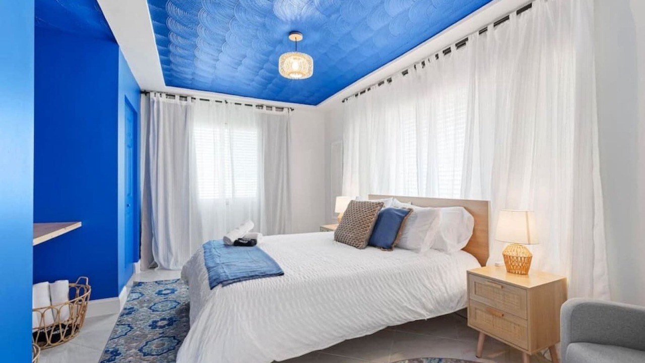 Photo of Bedroom in Ludlam