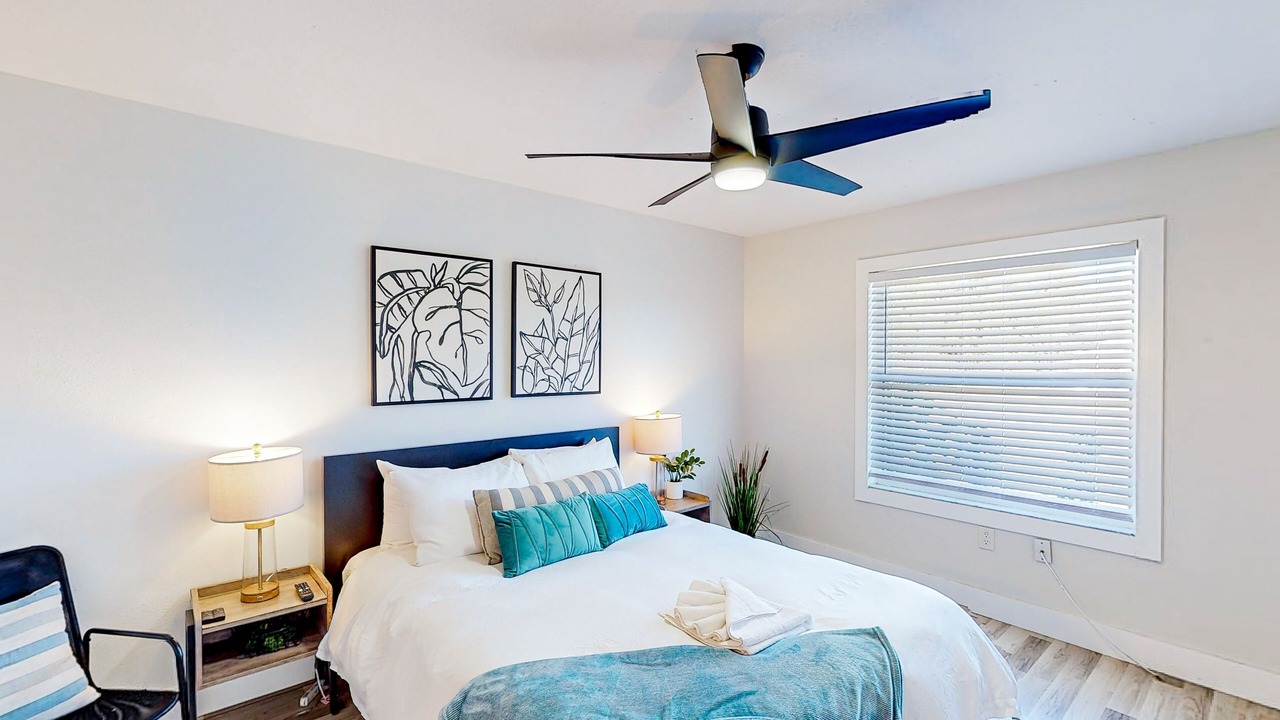 Photo of Bedroom in Bay Acres