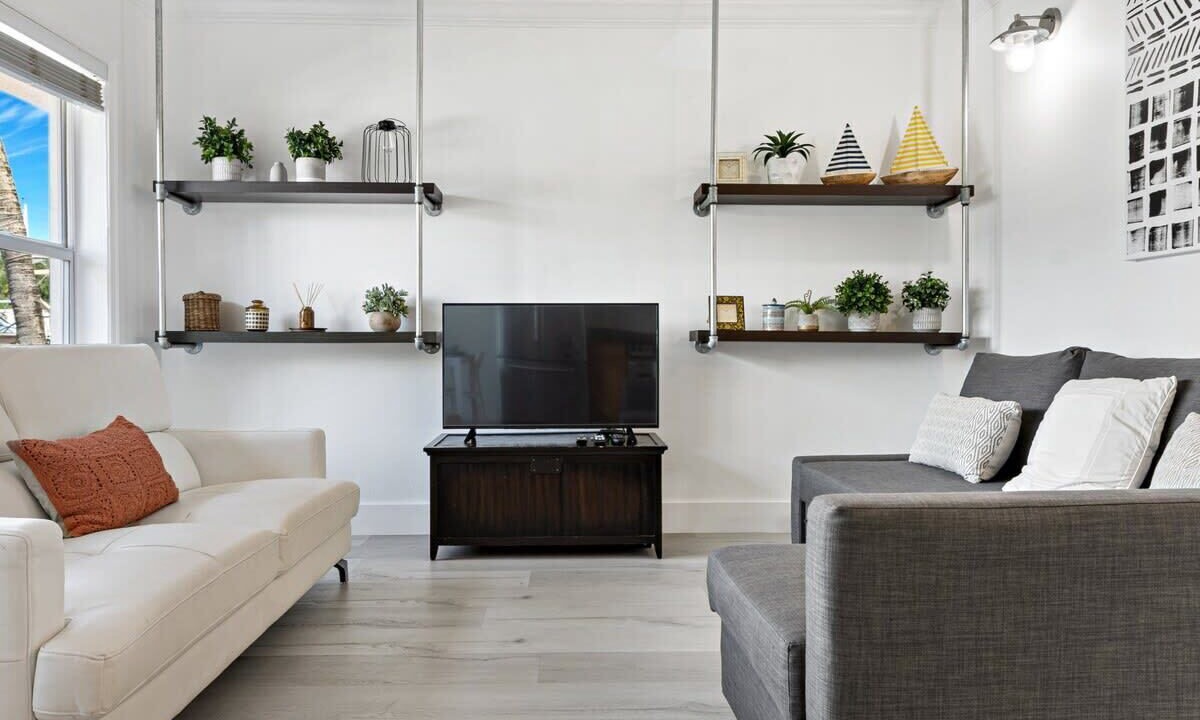 Photo of Livingroom in Colee Hammock