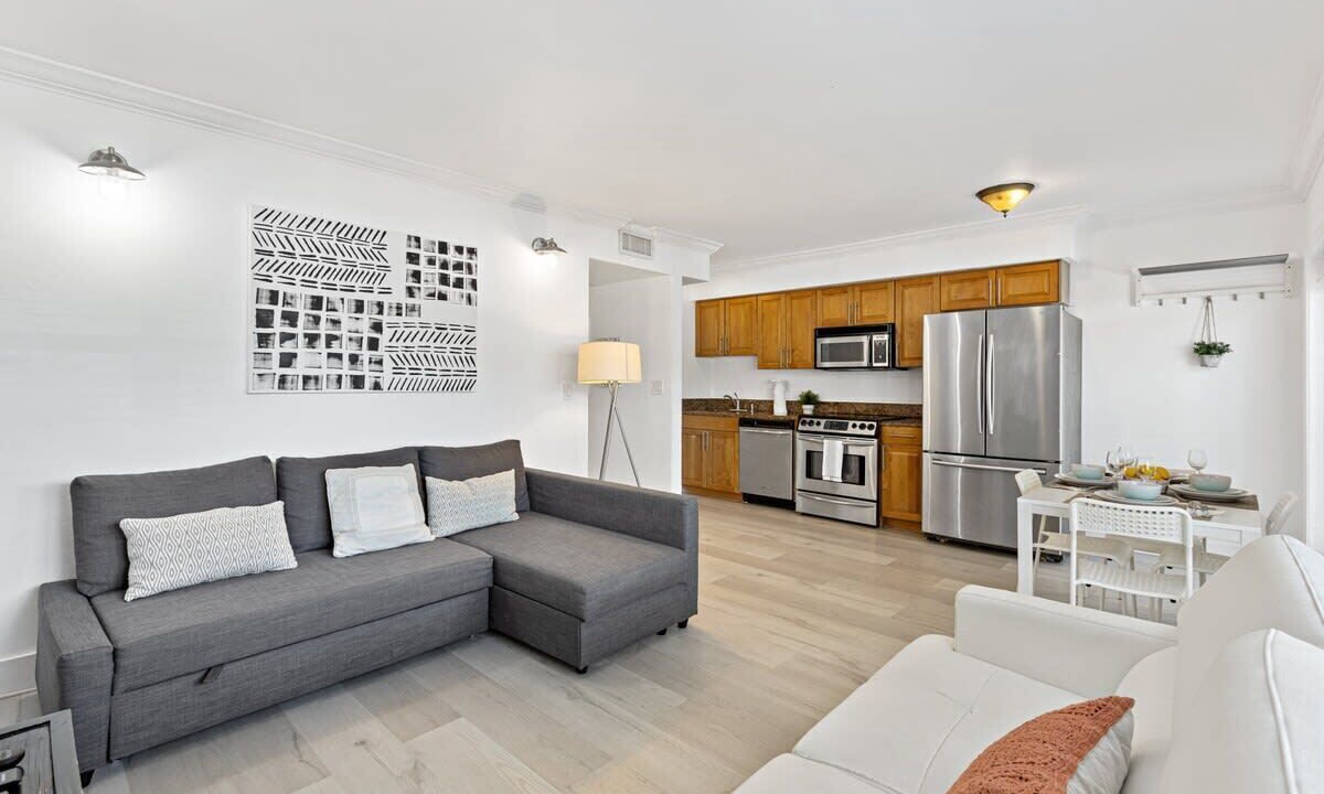 Photo of Livingroom in Colee Hammock