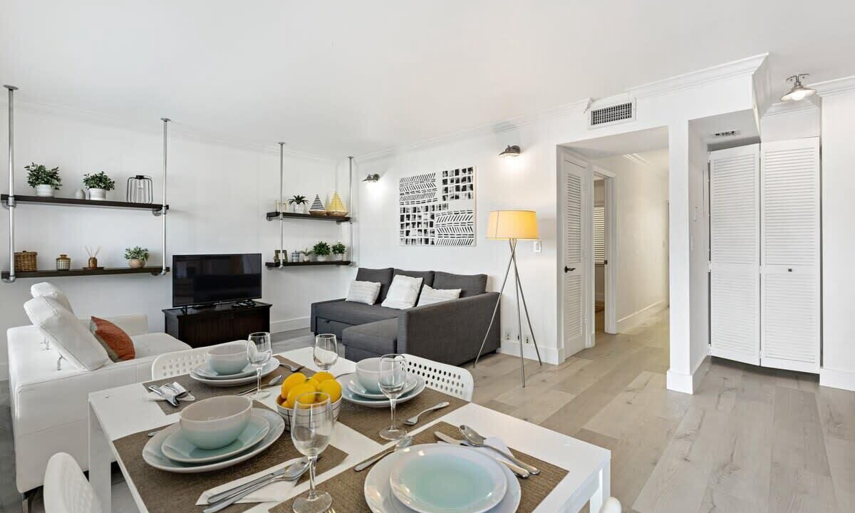 Photo of Livingroom in Colee Hammock