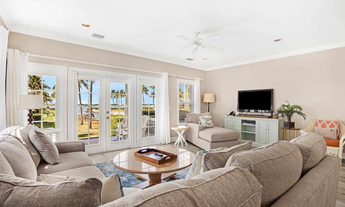 Photo of Livingroom in Indigo Reef Marina Homes