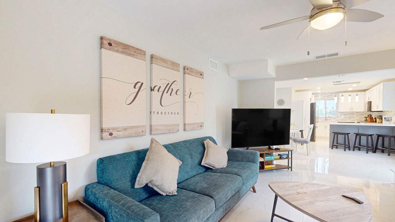 Photo of Livingroom in Isles of Capri