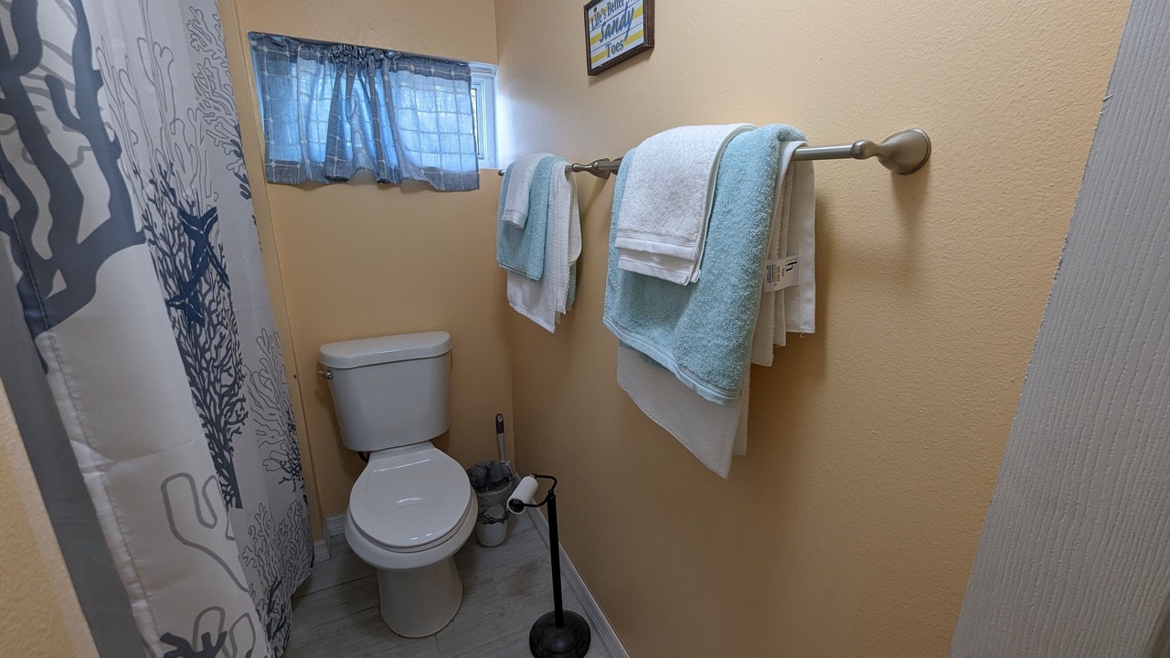 Photo of Bathroom in Edgewater