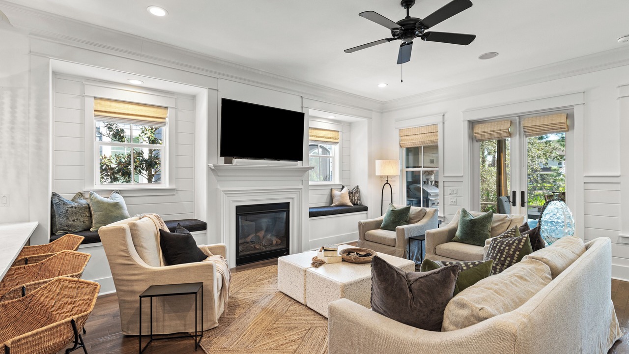 Photo of Livingroom in WaterSound West Beach