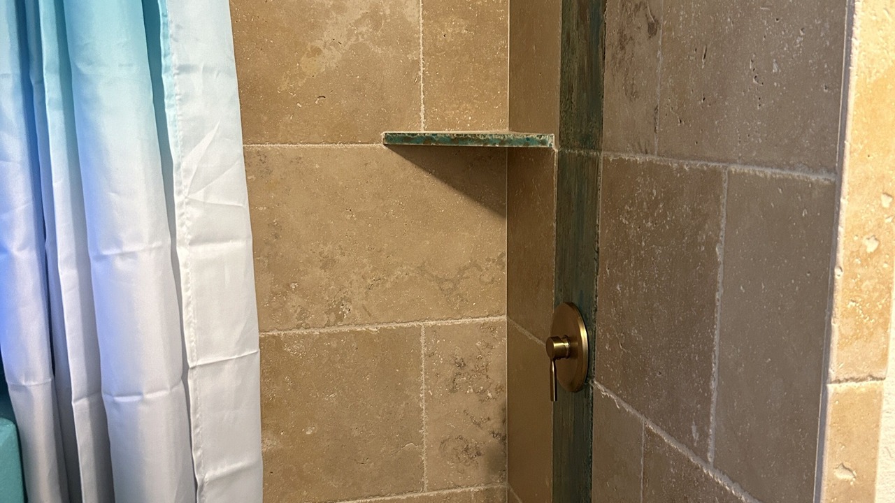 Photo of Bathroom in Fowlers