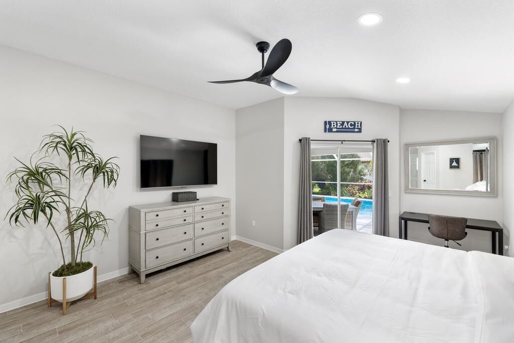 Photo of Bedroom in Laurel