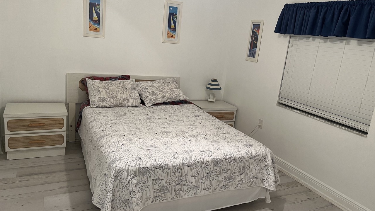 Photo of Bedroom in Bethune Beach