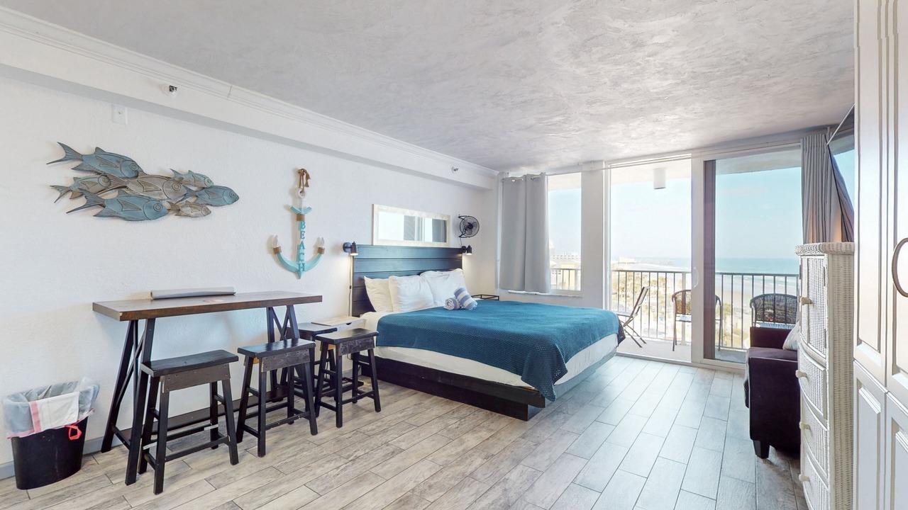 Photo of Bedroom in Lenox Park