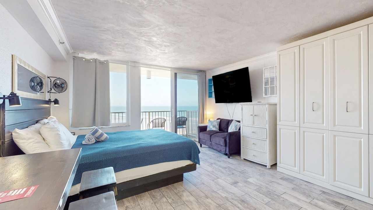 Photo of Bedroom in Lenox Park