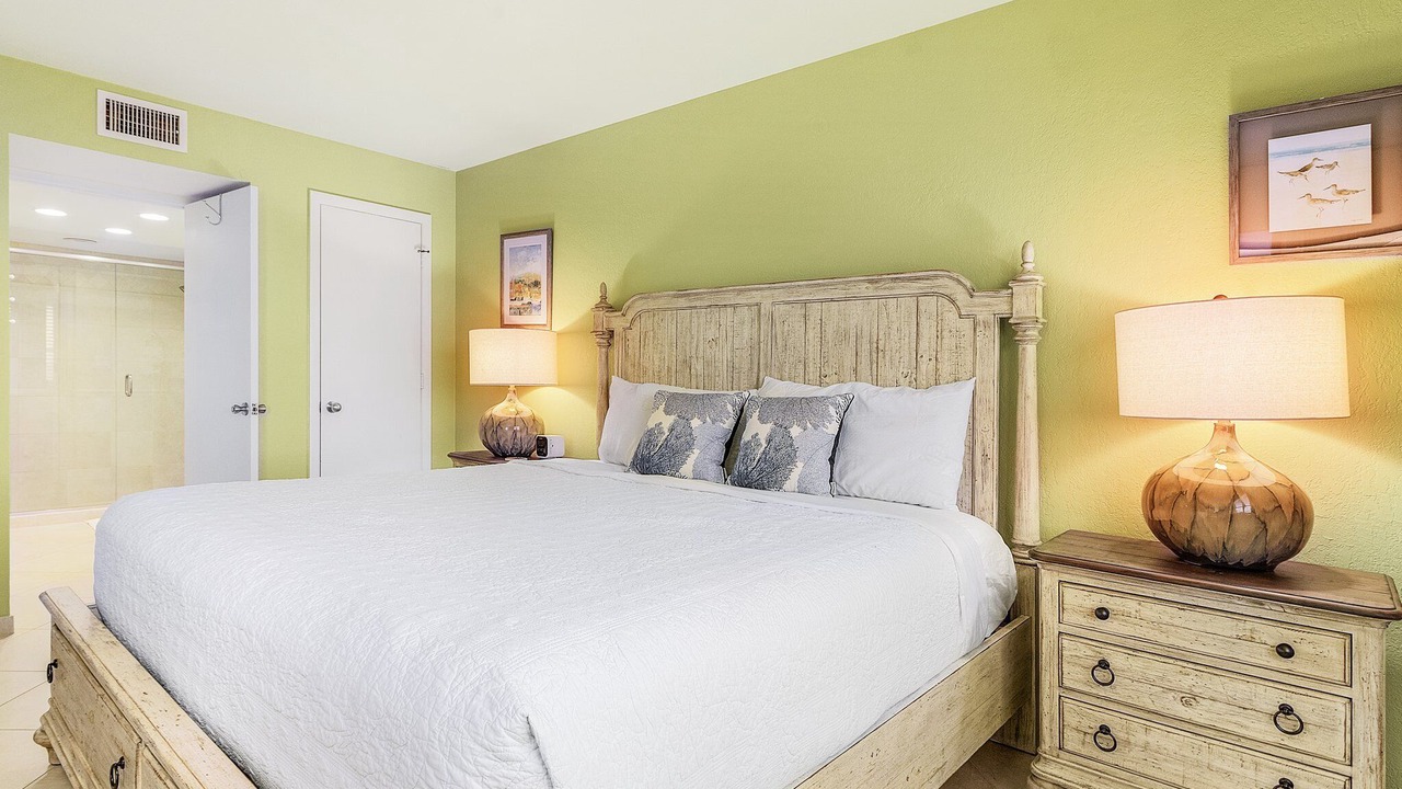 Photo of Bedroom in Punta Rassa
