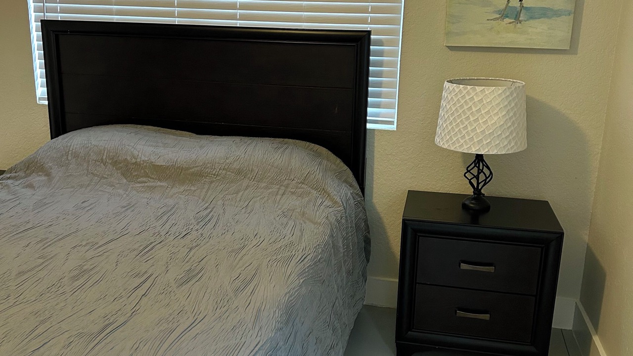 Photo of Bedroom in Flamingo Parks
