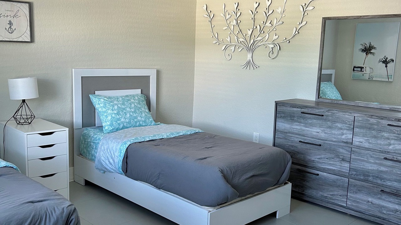 Photo of Bedroom in Flamingo Parks