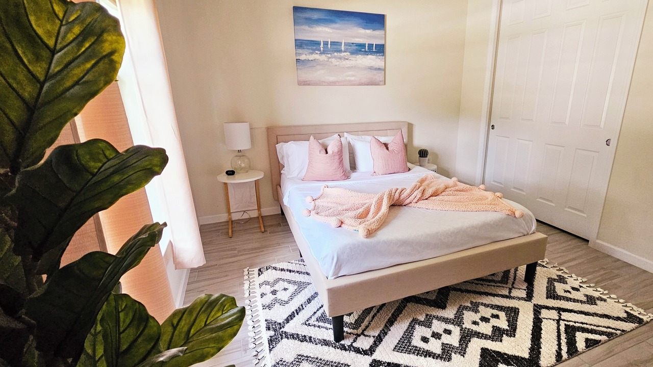 Photo of Bedroom in Three Oaks