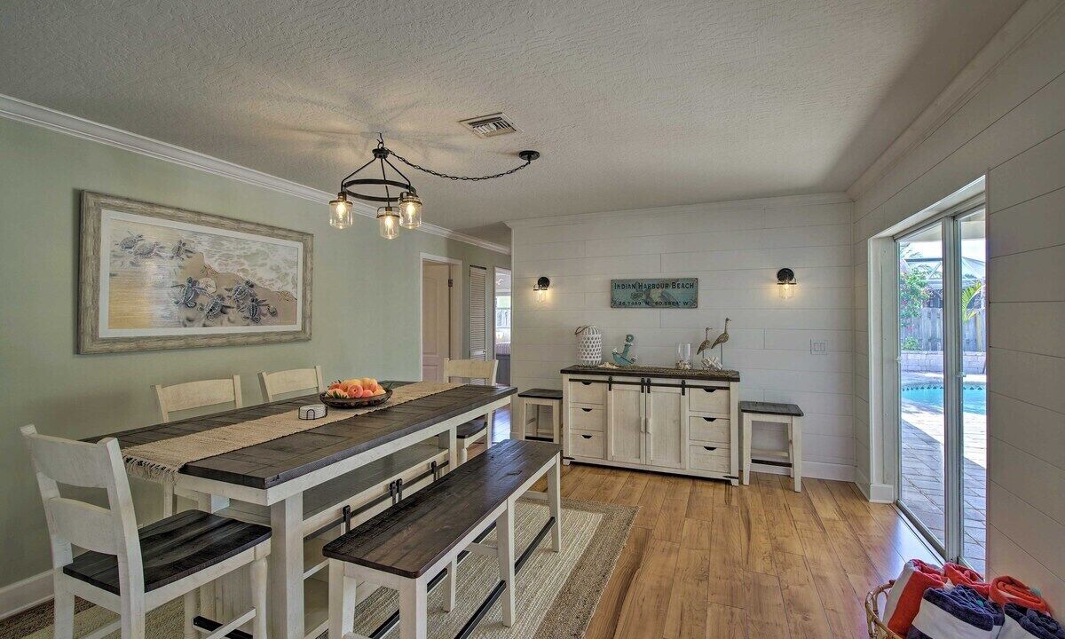 Photo of Bedroom in Golden Beach Estates