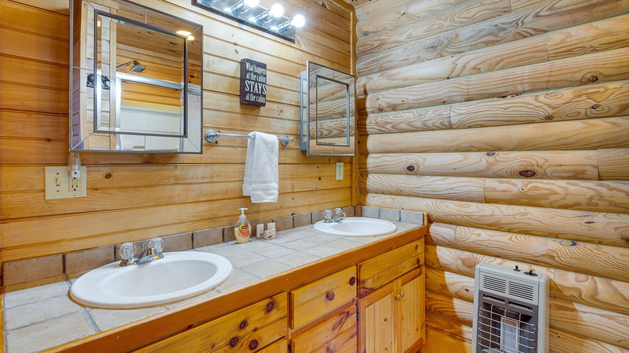 Photo of Bathroom in Lake Lure