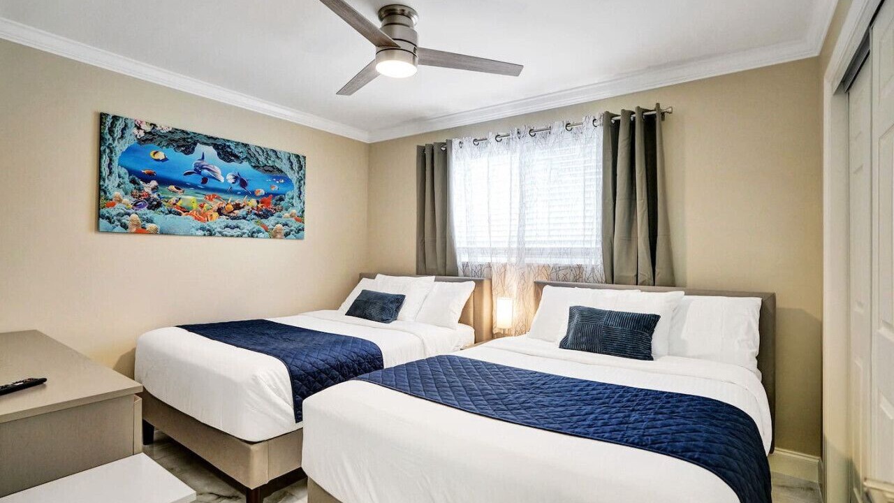 Photo of Bedroom in Hollywood Hills
