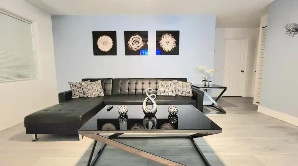 Photo of Livingroom in Port Orange