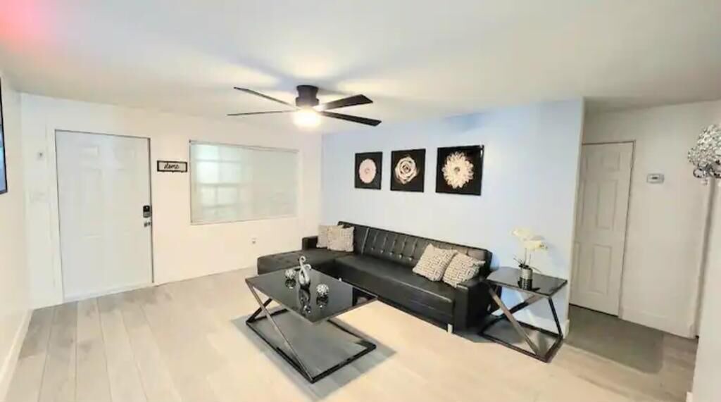 Photo of Livingroom in Port Orange