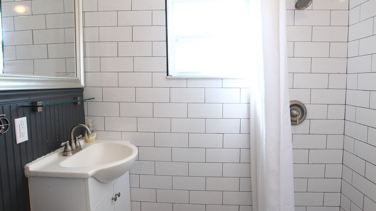 Photo of Bathroom in Downtown Dunedin