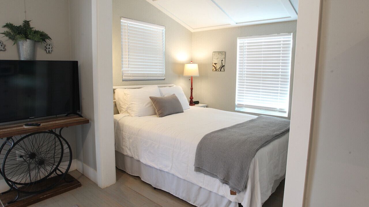 Photo of Bedroom in Downtown Dunedin