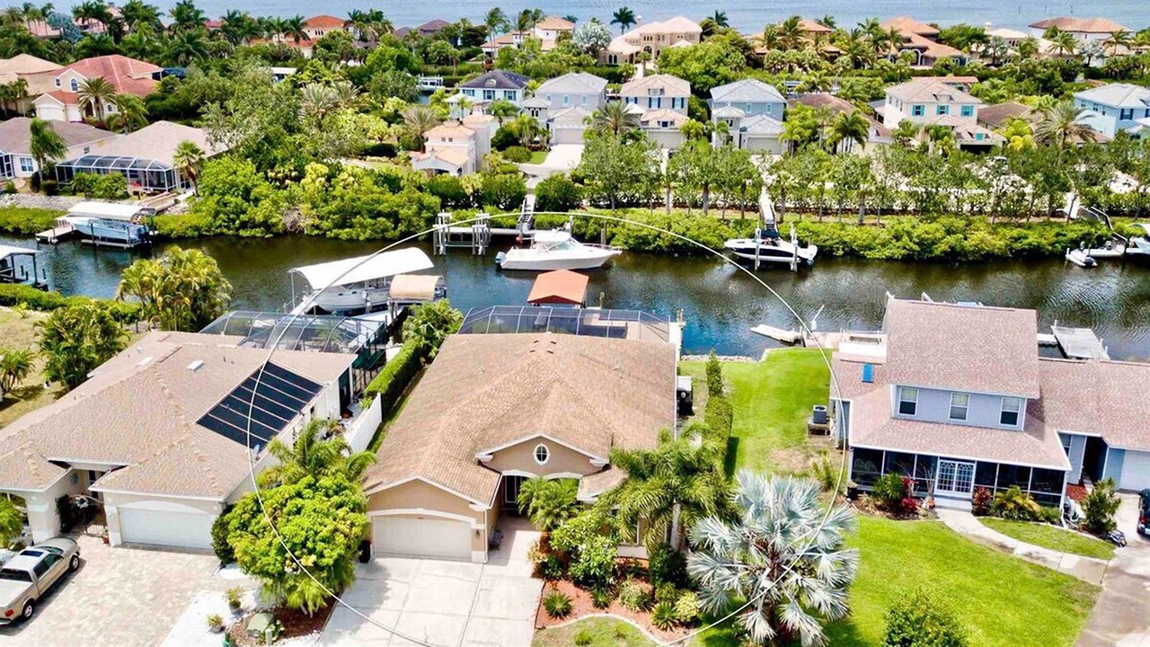 Photo of Outdoor in River Pointe