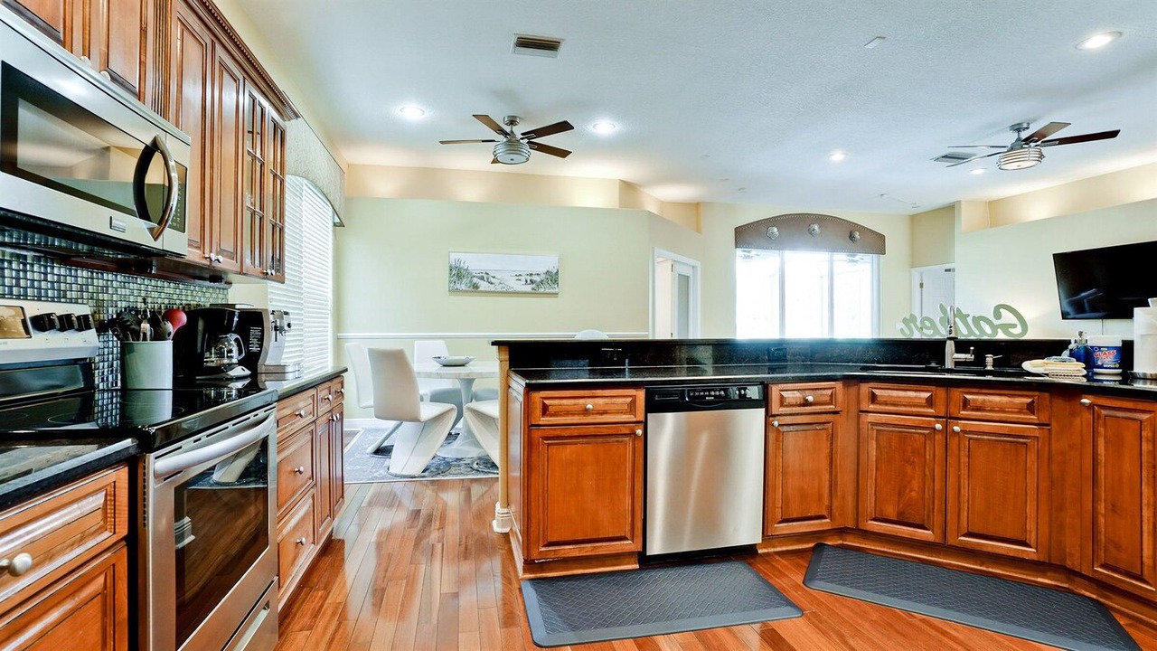 Photo of Kitchen in River Pointe