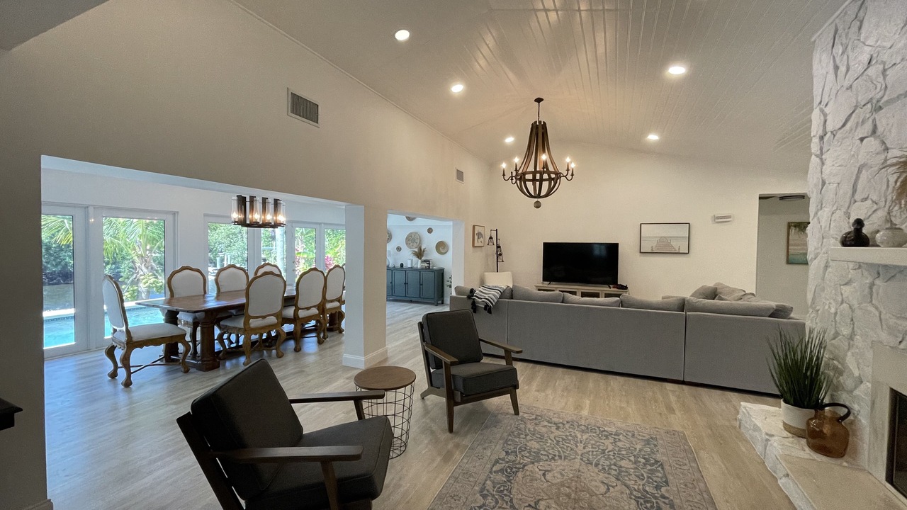 Photo of Livingroom in Jupiter