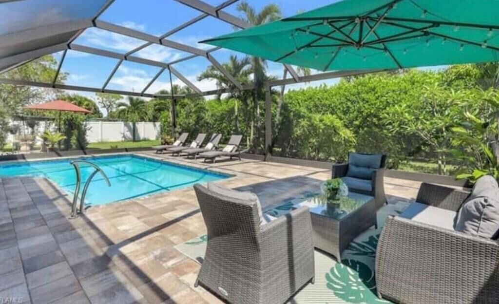Photo of Outdoor in Palm River Estates