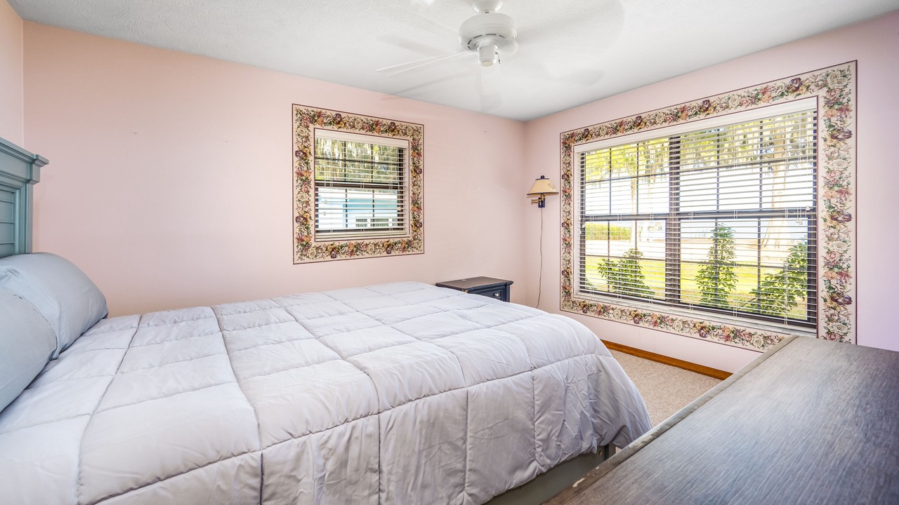 Photo of Bedroom in Lake Panasoffkee