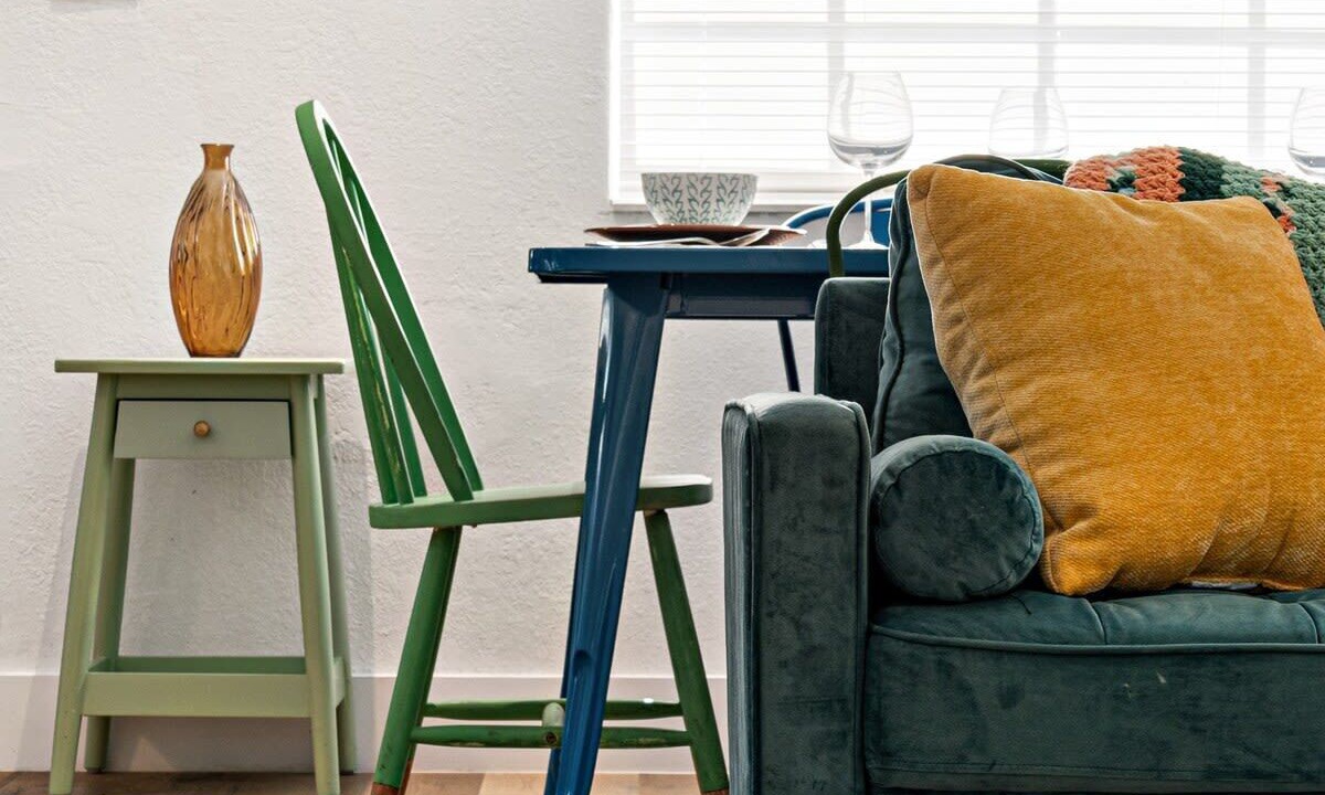 Photo of Livingroom in Sailboat Bend