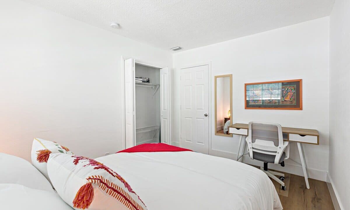 Photo of Bedroom in Sailboat Bend