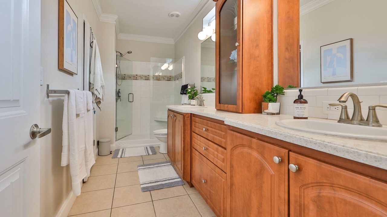 Photo of Bathroom in United Central