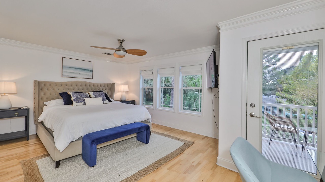 Photo of Bedroom in United Central