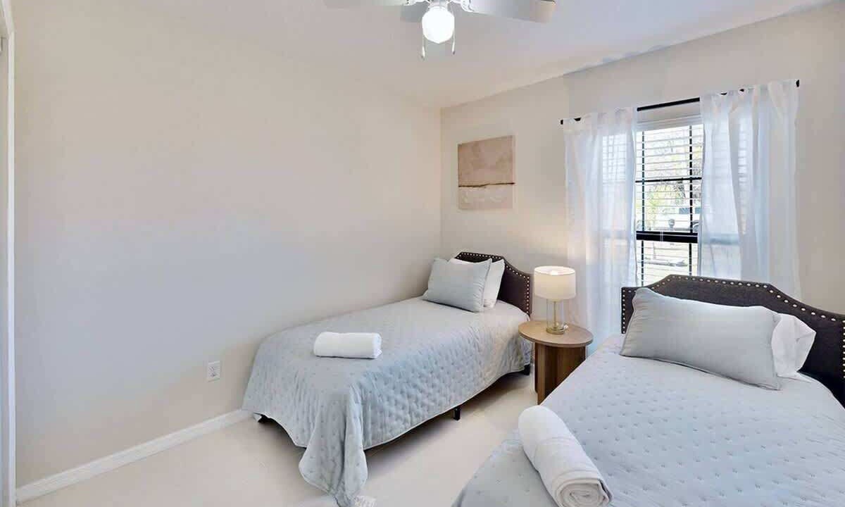 Photo of Bedroom in Brooksville