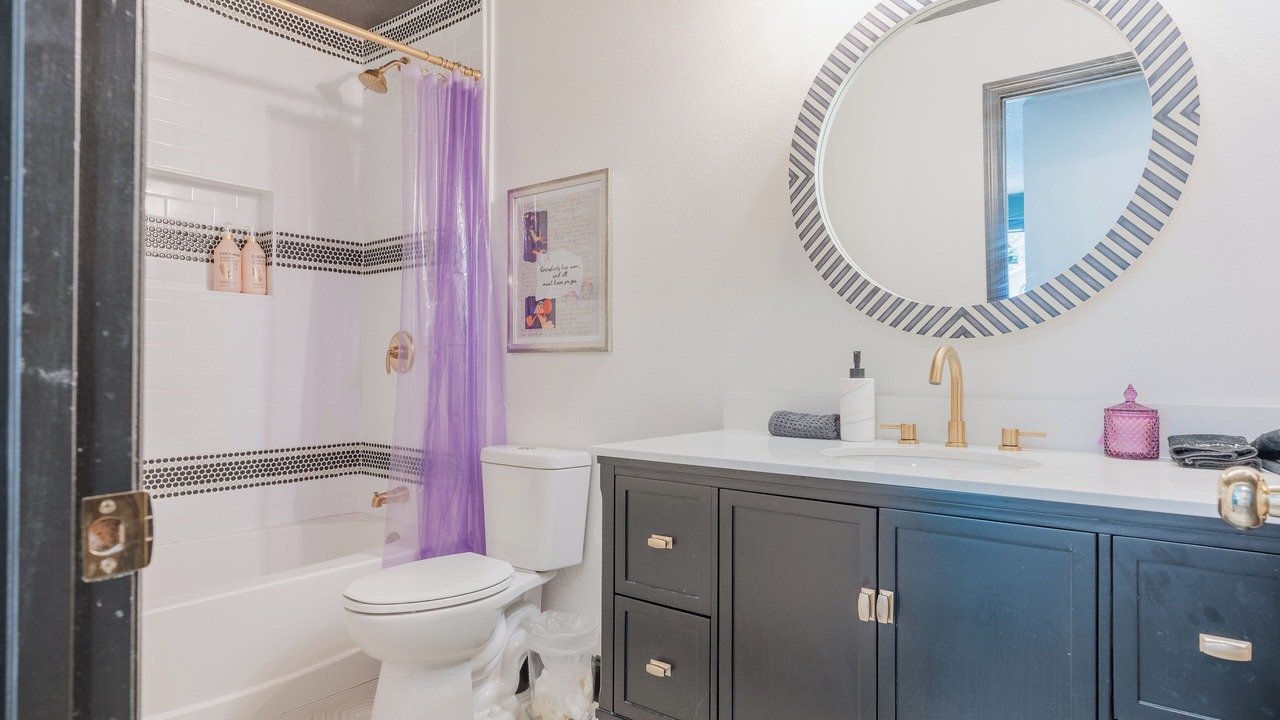 Photo of Bathroom in Legacy Park