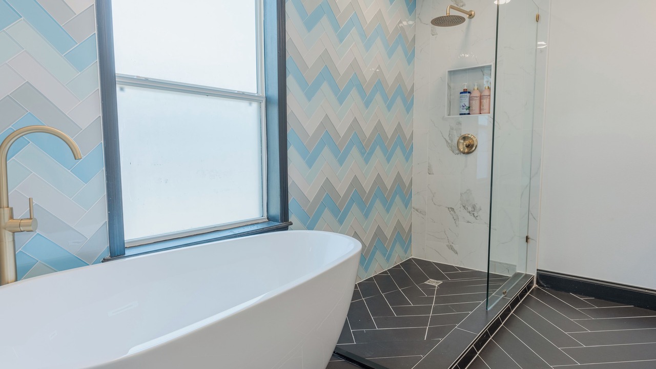 Photo of Bathroom in Legacy Park