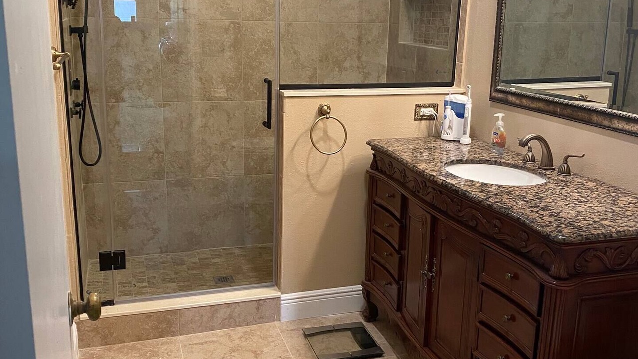 Photo of Bathroom in Leesburg