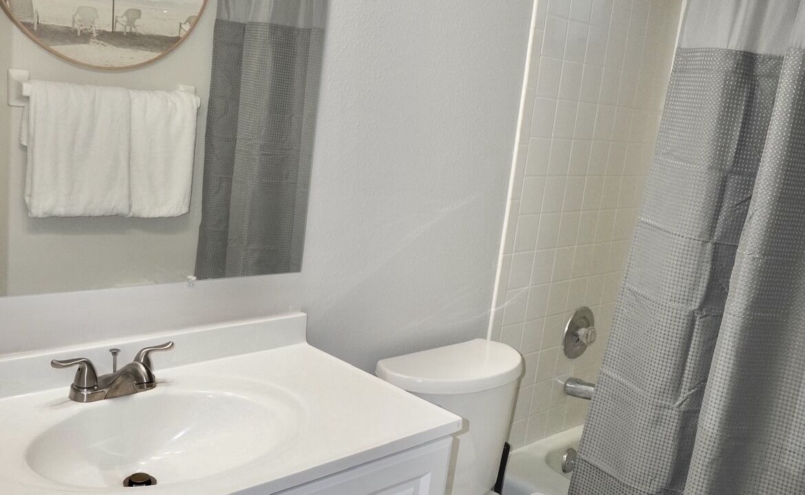 Photo of Bathroom in Venice Gardens