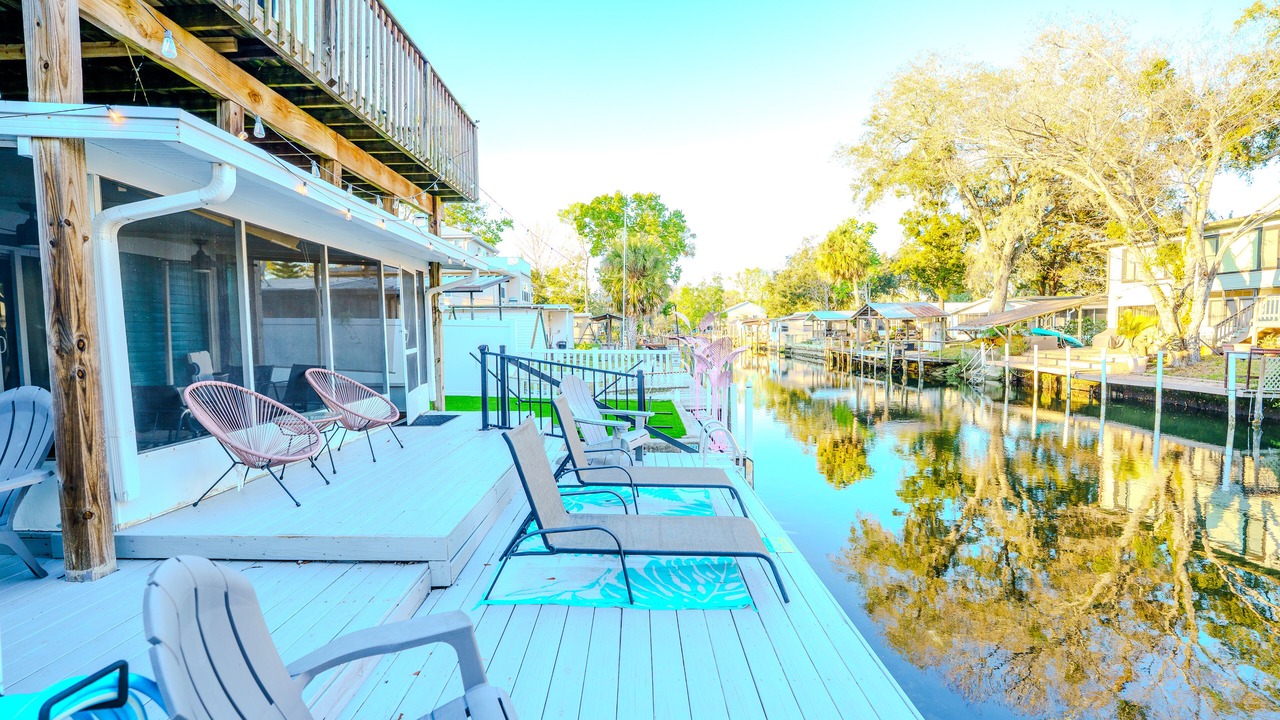 Photo of Outdoor in Weeki Wachee Gardens