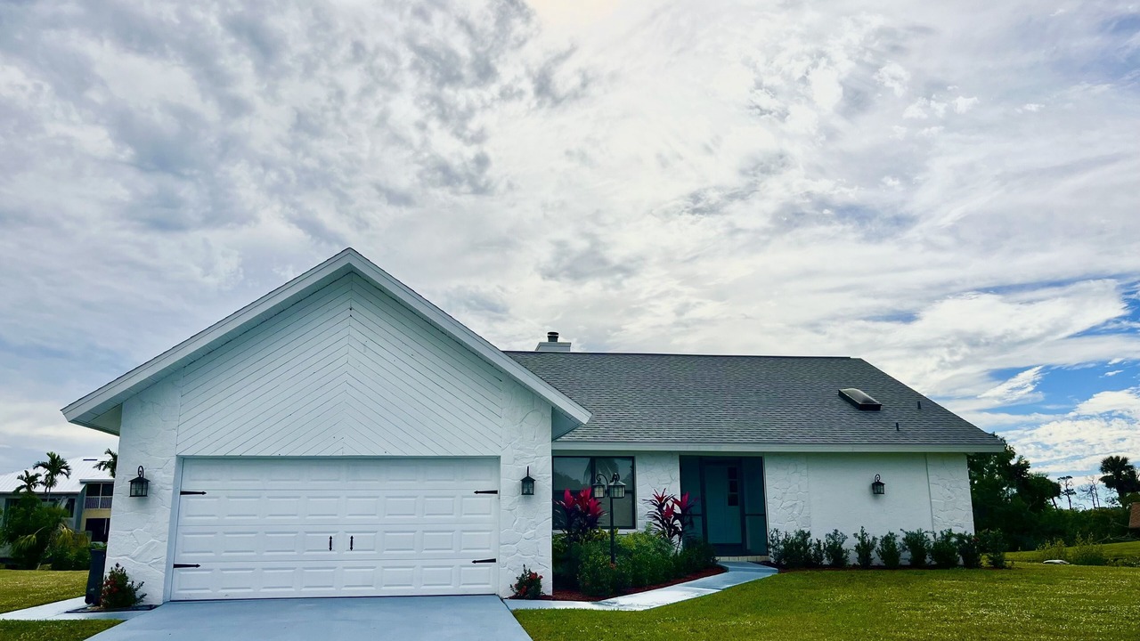 Photo of Outdoor in Estero