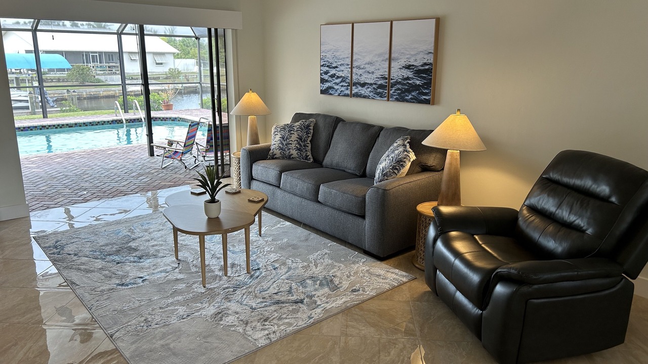Photo of Livingroom in Estero