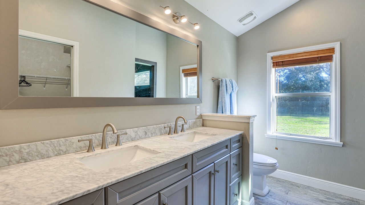 Photo of Bathroom in Newberry