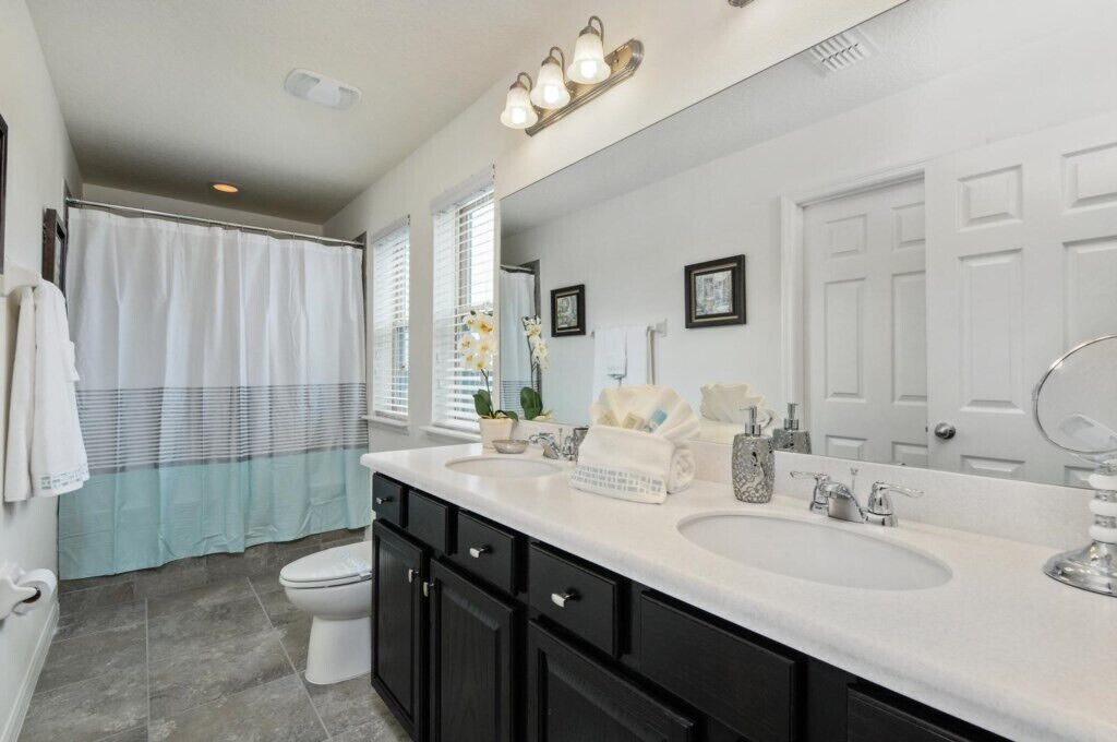 Photo of Bathroom in West Haven