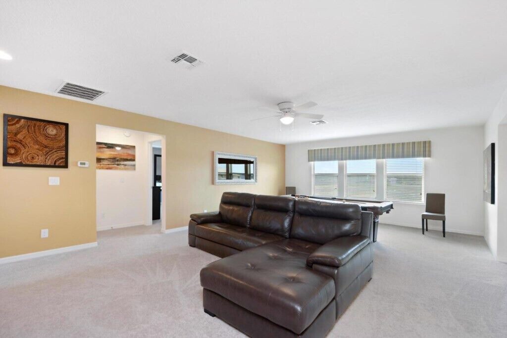 Photo of Livingroom in West Haven