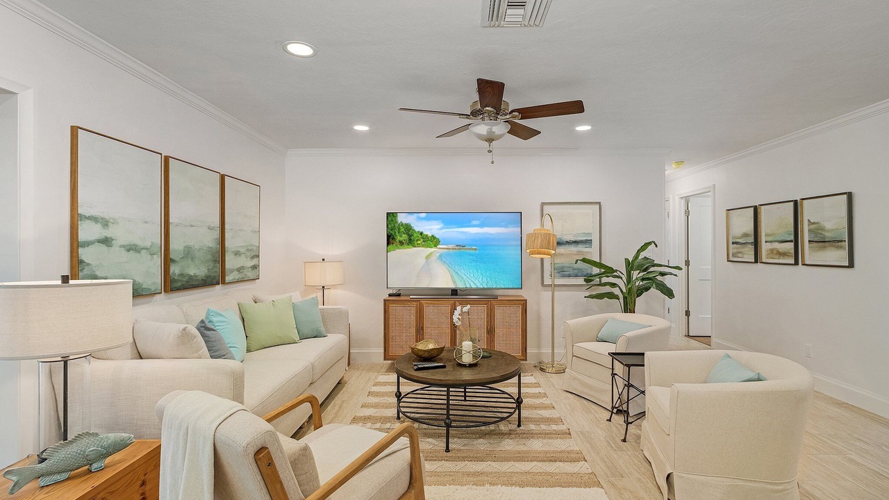 Photo of Livingroom in Moorings