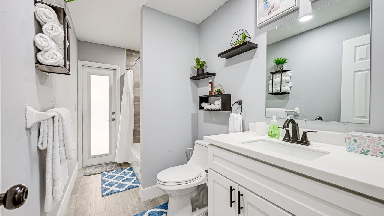 Photo of Bathroom in Oakland Hills