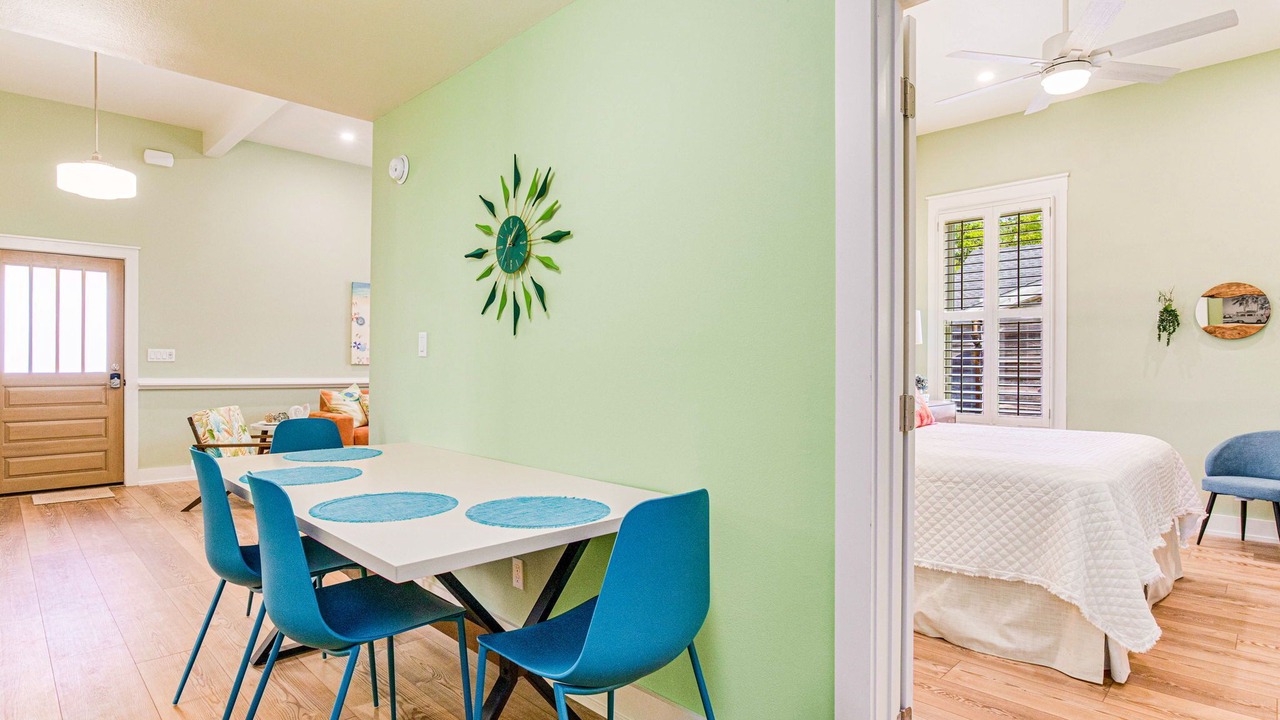 Photo of Bedroom in Old East Hill