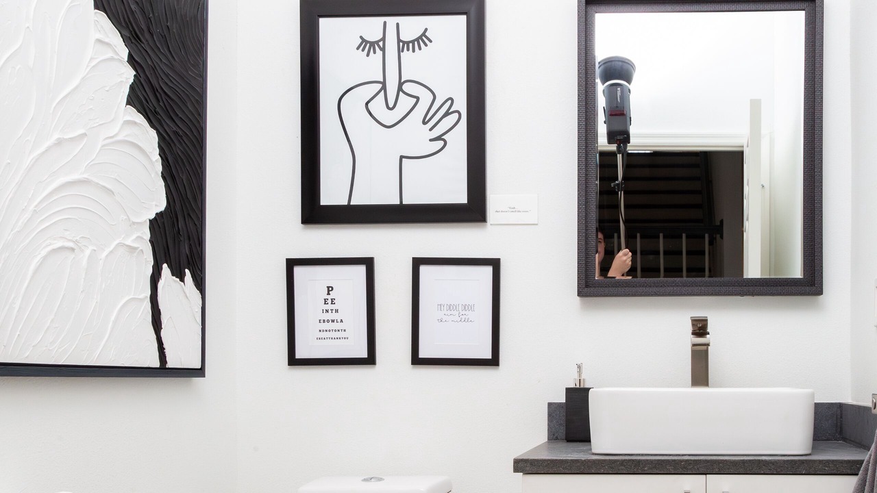 Photo of Bathroom in Waters Edge