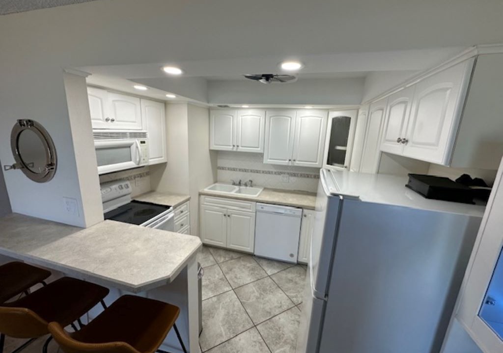Photo of Kitchen in Oceanside Estates